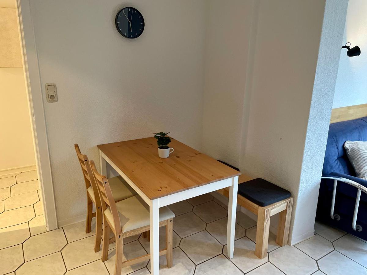 Purple Kitchen - Apartment Mit Grosser Wohnkueche Bremerhaven Exterior foto